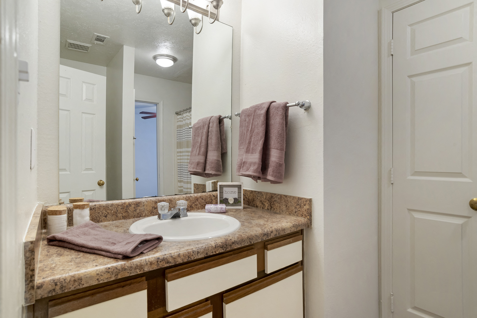 Photos and Video of Crosswinds in Pearl, MS